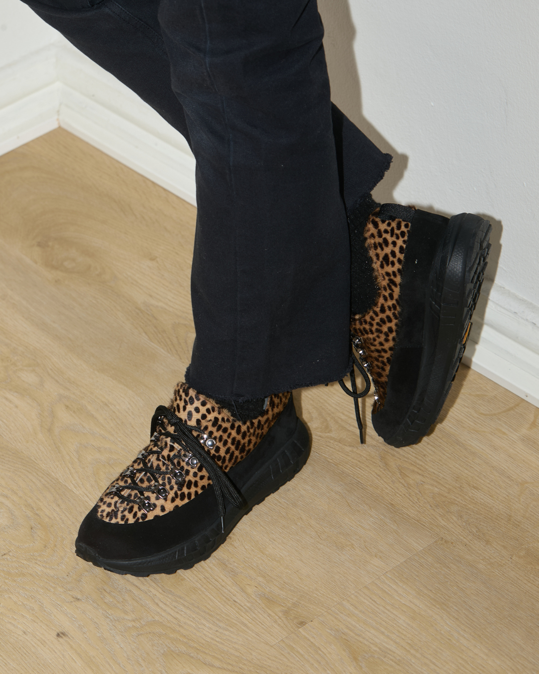 Jamie vibram hiker tennarit cheetah kuosi