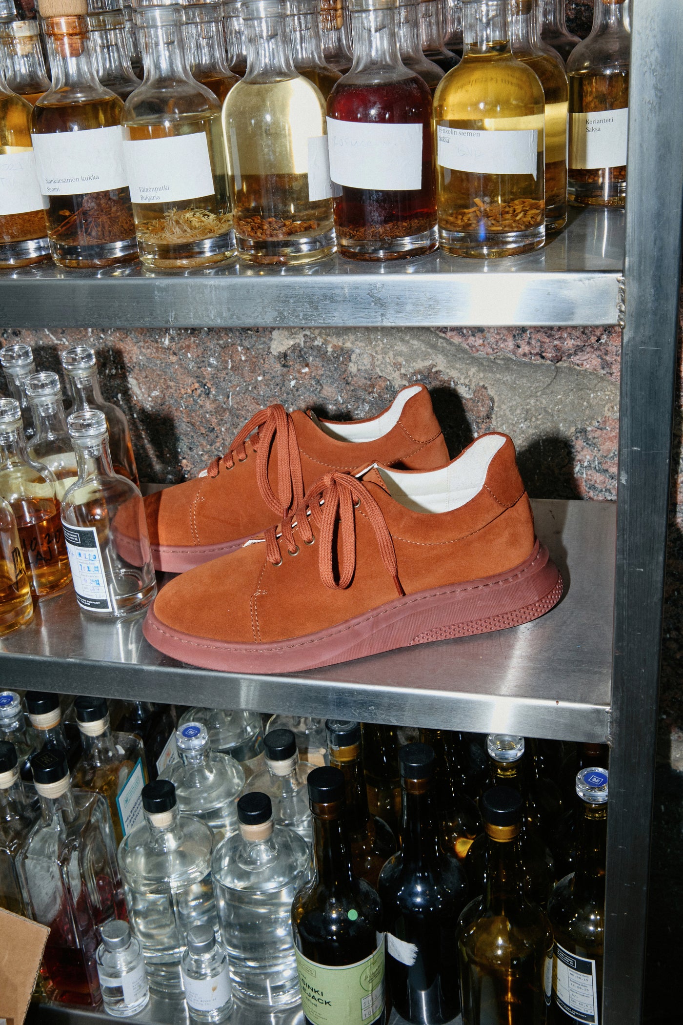 Max sneaker rust